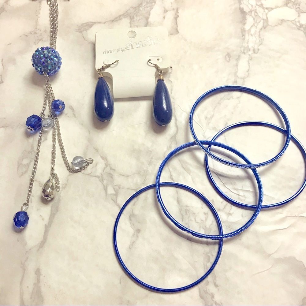 2/$20 Beautiful Blue Jewelry Bundle